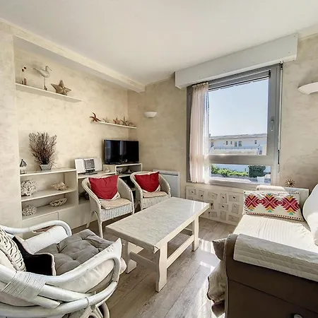 3 Près De La à - Fr-1-236-126 *